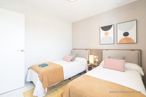 Apartment for sale in Torrevieja, Alicante, Spain 2 bedrooms, 72 sq.m. No. 104995 - photo 8