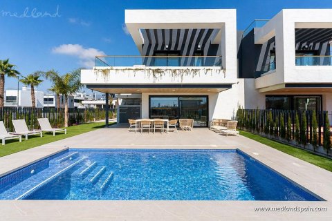 Huvila Torrevieja, Alicante, Espanja 3 makuuhuonetta, 122 m2 No. 104989
