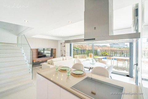 Villa zum Verkauf in Torrevieja, Alicante, Spanien 3 Schlafzimmer, 122 m2 Nr. 104989 - Foto 7