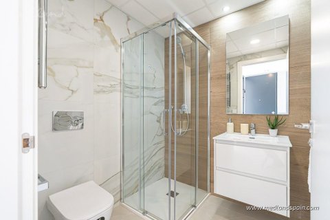 Villa zum Verkauf in Torrevieja, Alicante, Spanien 3 Schlafzimmer, 122 m2 Nr. 104989 - Foto 8