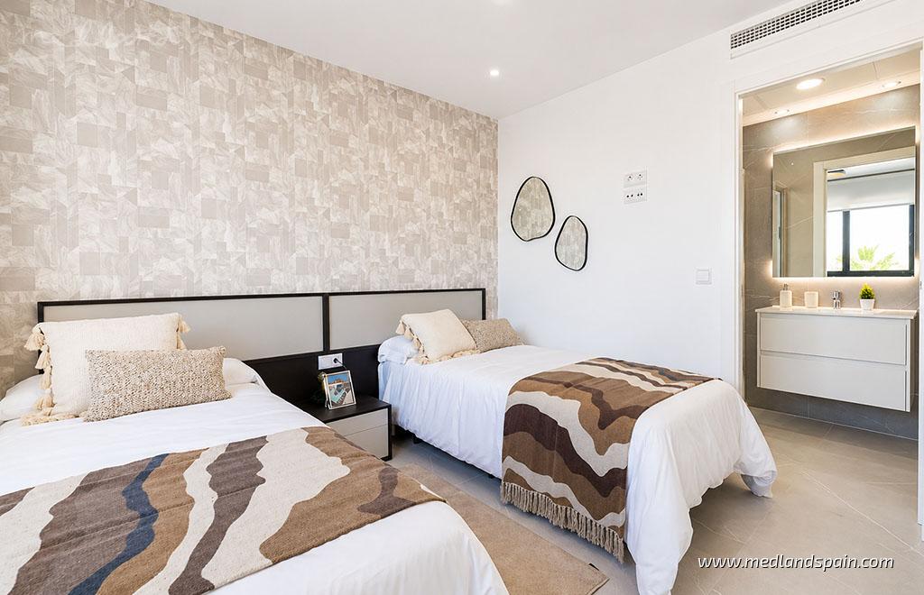 Villa in Torrevieja, Alicante, Spanien 3 Schlafzimmer, 122 m2 Nr. 104989