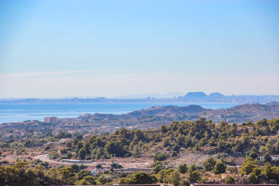 Villa i Finestrat, Alicante, Spanien 5 sovrum, 217 kvm. Nr. 89877