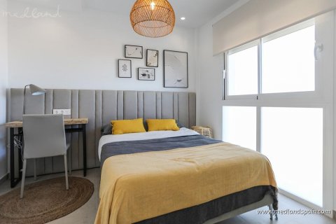 Продажа виллы в Пилар де ла Орадада, Аликанте, Испания 3 спальни, 118.02м2 №117519 - фото 12