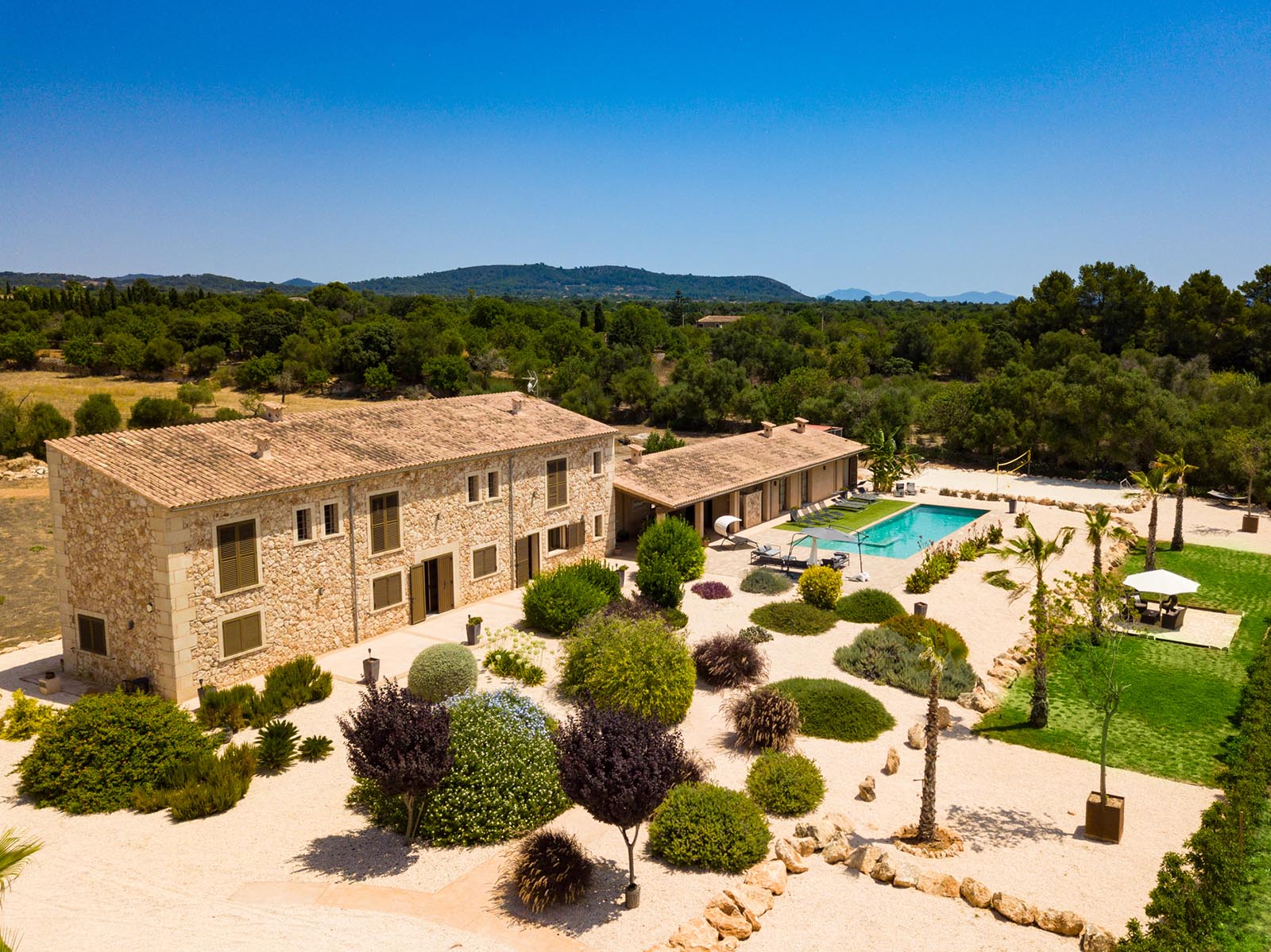 Finca in Llucmajor, Mallorca, Spain 5 bedrooms, 450 sq.m. No. 117449