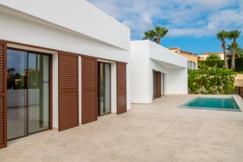 Huvila myytävänä Calpe, Alicante, Espanja, 4 makuuhuonetta, 377 m2 No. 117448 - kuva 13