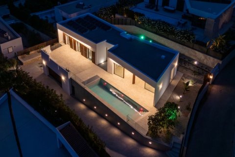 Huvila myytävänä Calpe, Alicante, Espanja, 4 makuuhuonetta, 377 m2 No. 117448 - kuva 6
