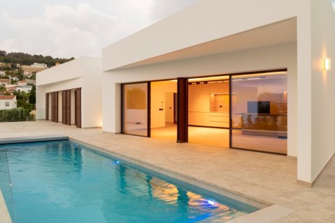 Huvila myytävänä Calpe, Alicante, Espanja, 4 makuuhuonetta, 377 m2 No. 117448 - kuva 3