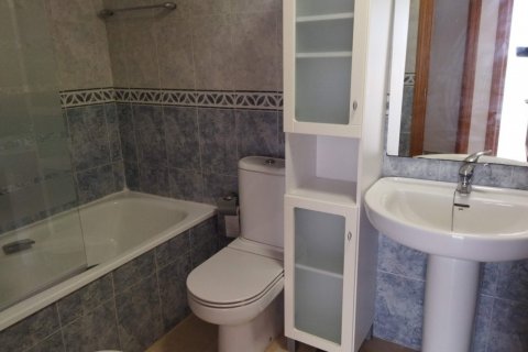 Продажа квартиры в Бенидорм, Аликанте, Испания 3 спальни, 160м2 №119385 - фото 28