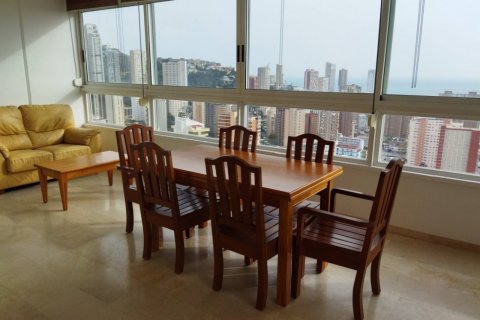 Продажа квартиры в Бенидорм, Аликанте, Испания 3 спальни, 160м2 №119385 - фото 3