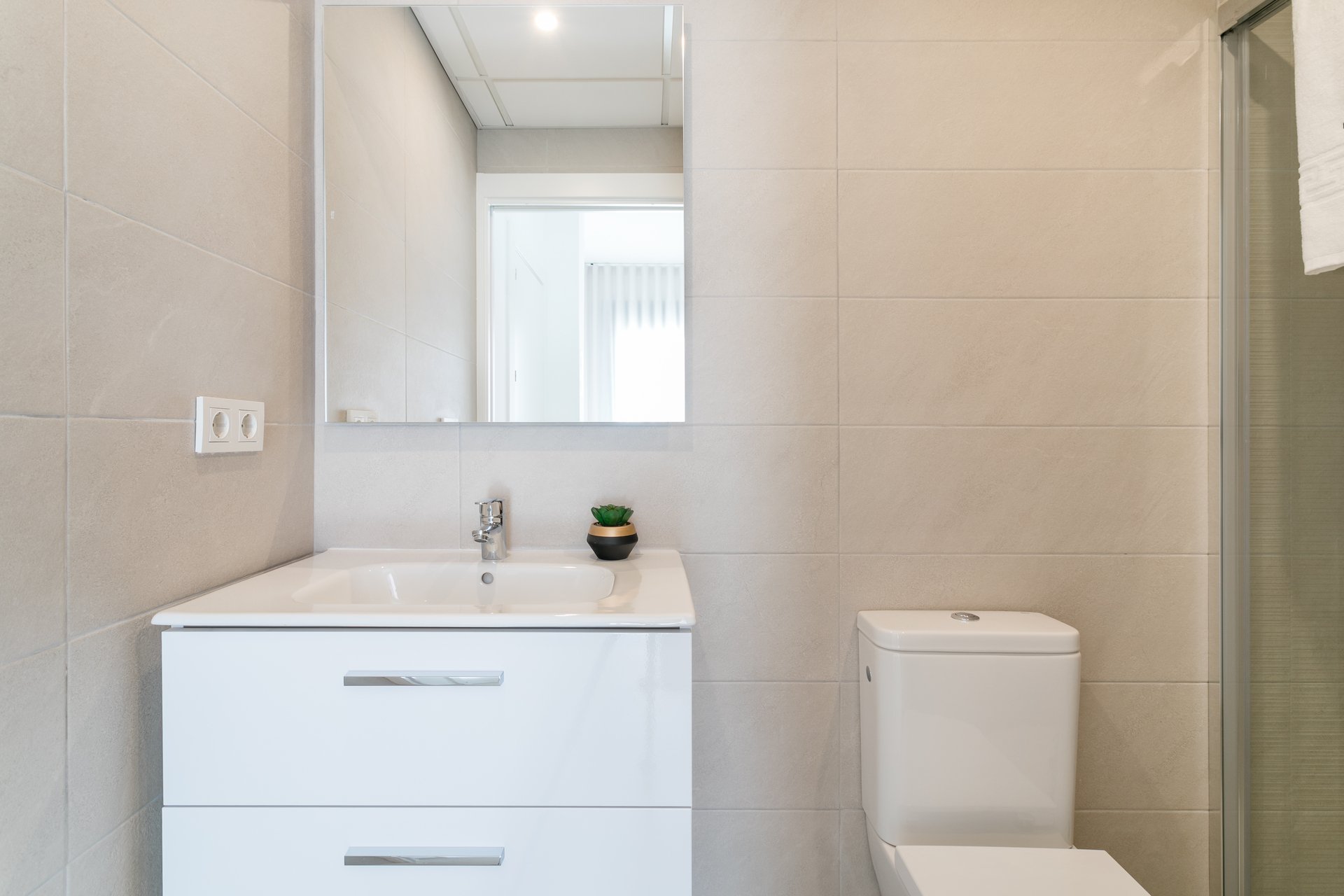 Dzīvoklis Torrevieja, Alicante, Spānijā 2 istabas, 65 m2 Nr. 110102