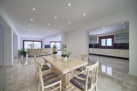Casa in vendita Estepona, Malaga, Spagna 4 camere da letto, 100 mq. N° 22410 - foto 5