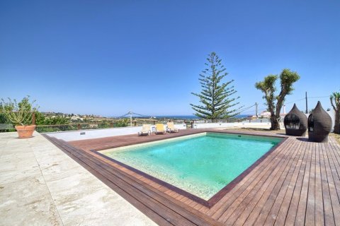 Casa in vendita Estepona, Malaga, Spagna 4 camere da letto, 100 mq. N° 22410 - foto 1