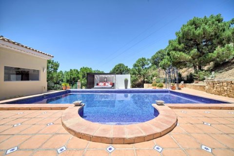 House à vendre Estepona, Malaga, Espagne, 4 chambres, 309 m2 No. 22450 - photo 1