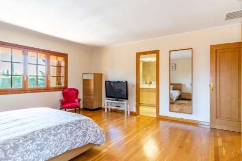 Villa till salu Pozuelo de Alarcon, Madrid, Spanien 5 sovrum, 356 kvm. Nr. 117308 - foto 26