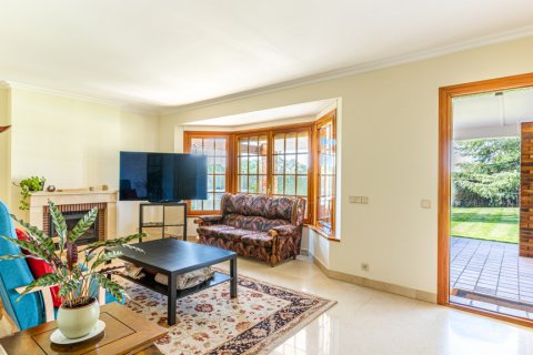 Villa till salu Pozuelo de Alarcon, Madrid, Spanien 5 sovrum, 356 kvm. Nr. 117308 - foto 13