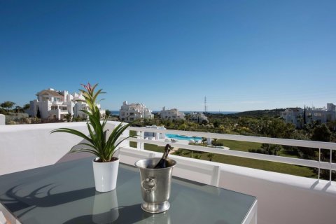 Apartment for sale Casares, Malaga, Spain 2 bedrooms, 87 sq.m. No. 22148 - photo 5