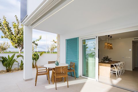 Bungalowi myytävänä Pilar de la Horadada, Alicante, Espanja, 3 makuuhuonetta, 87 m2 No. 117597 - kuva 7