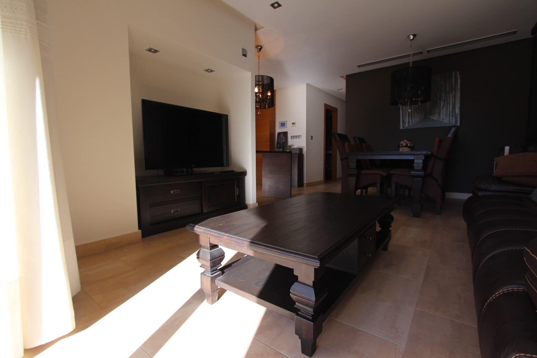 Appartamento a Guardamar del Segura, Alicante, Spagna 2 camere da letto, 84 mq. N° 90055