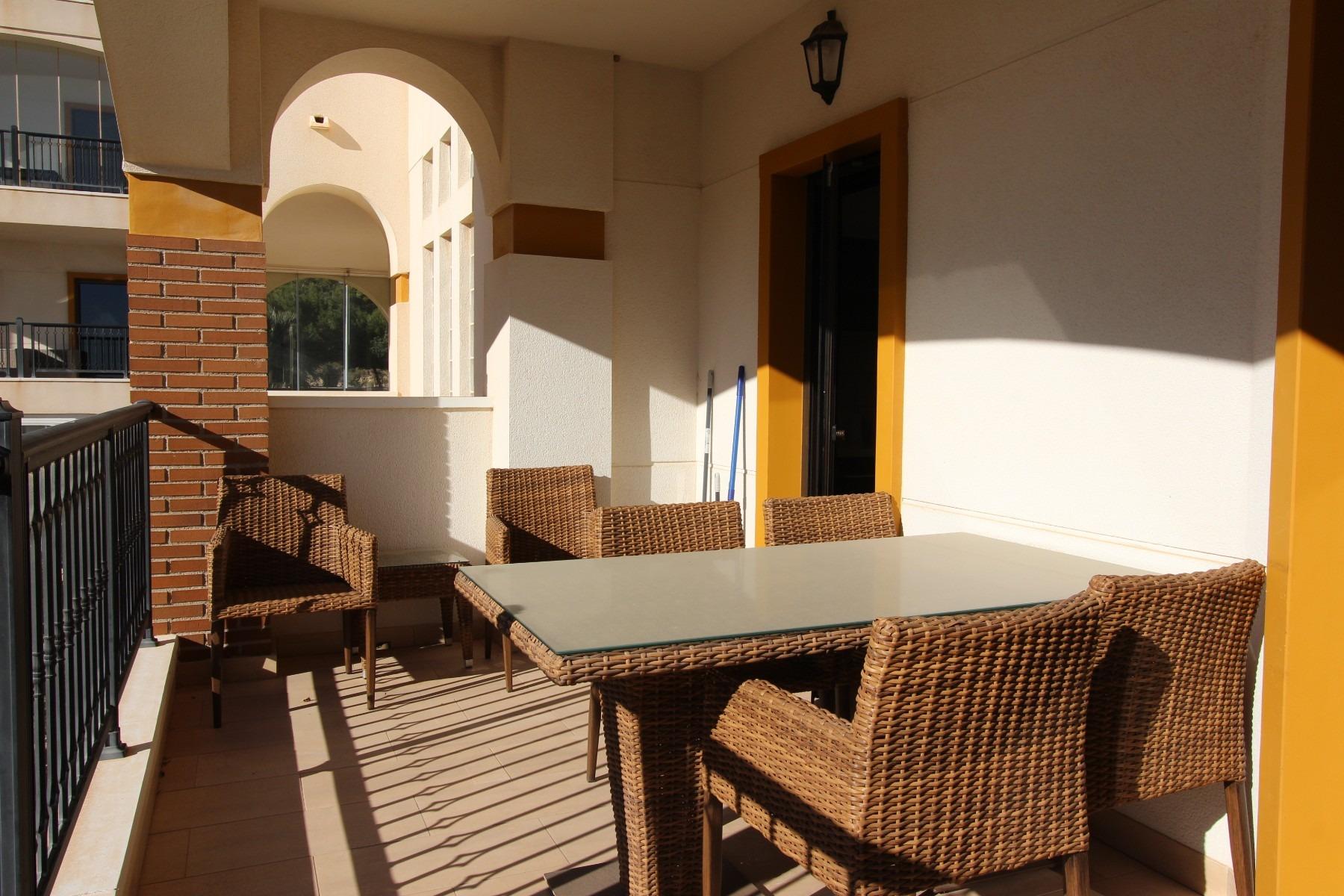 Appartamento a Guardamar del Segura, Alicante, Spagna 2 camere da letto, 84 mq. N° 90055