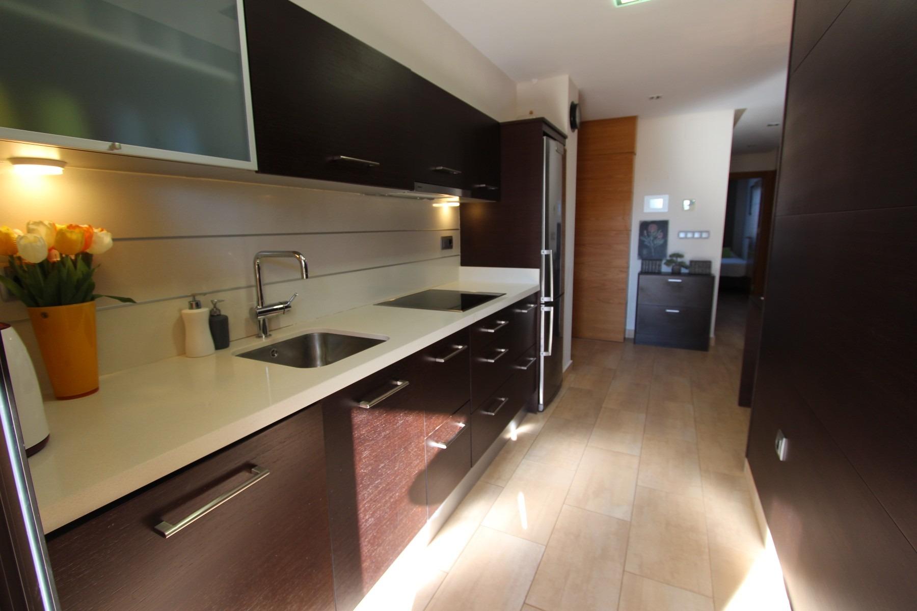 Appartamento a Guardamar del Segura, Alicante, Spagna 2 camere da letto, 84 mq. N° 90055