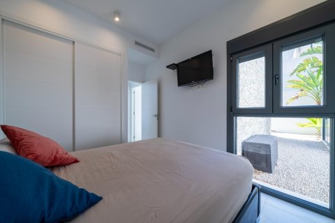 Villa in affitto Finestrat, Alicante, Spagna 3 camere da letto, 350 mq. N° 109099 - foto 17