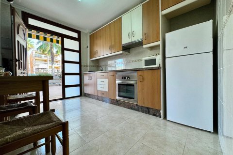 Apartment for sale Torrevieja, Alicante, Spain 3 bedrooms, 111 sq.m. No. 109101 - photo 19