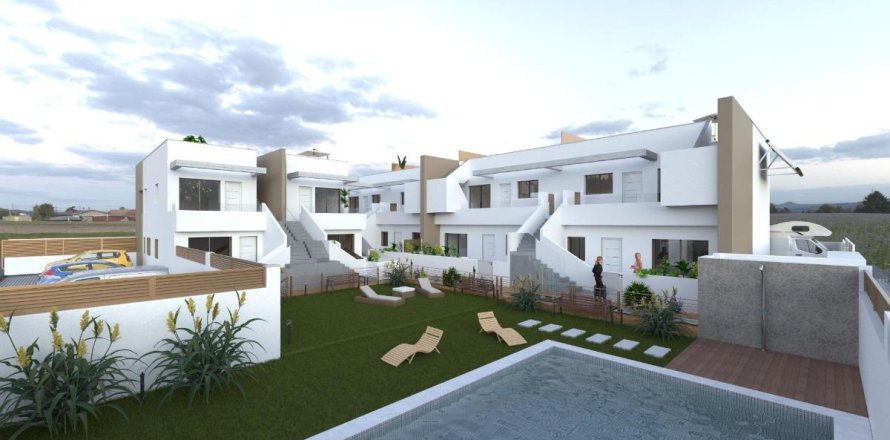 Bungalow w Pilar de la Horadada, Alicante, Hiszpania 3 sypialnie, 93 mkw. nr 112979
