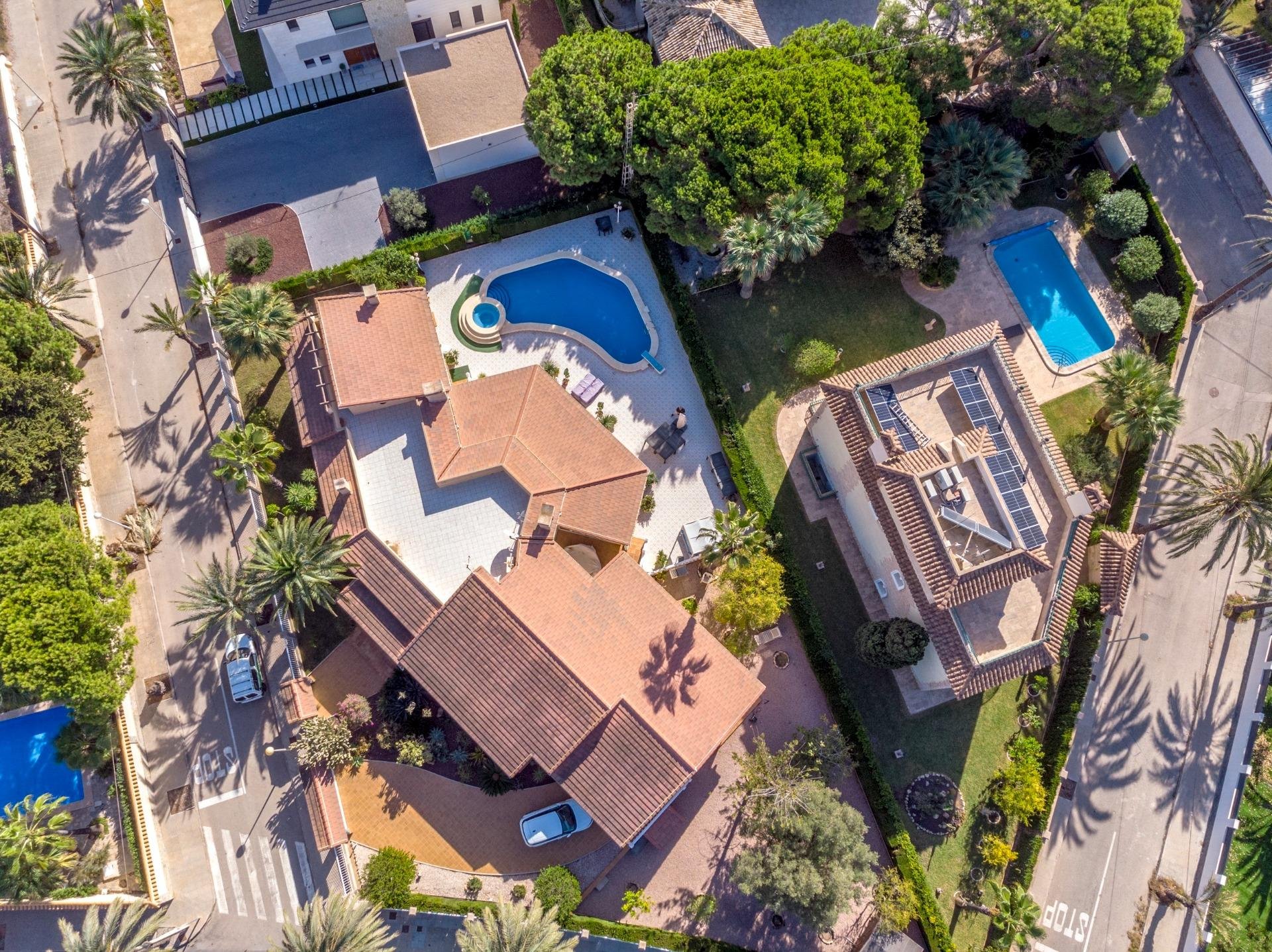 Villa en Cabo Roig, Alicante, España 3 dormitorios, 340 m2 No. 112975