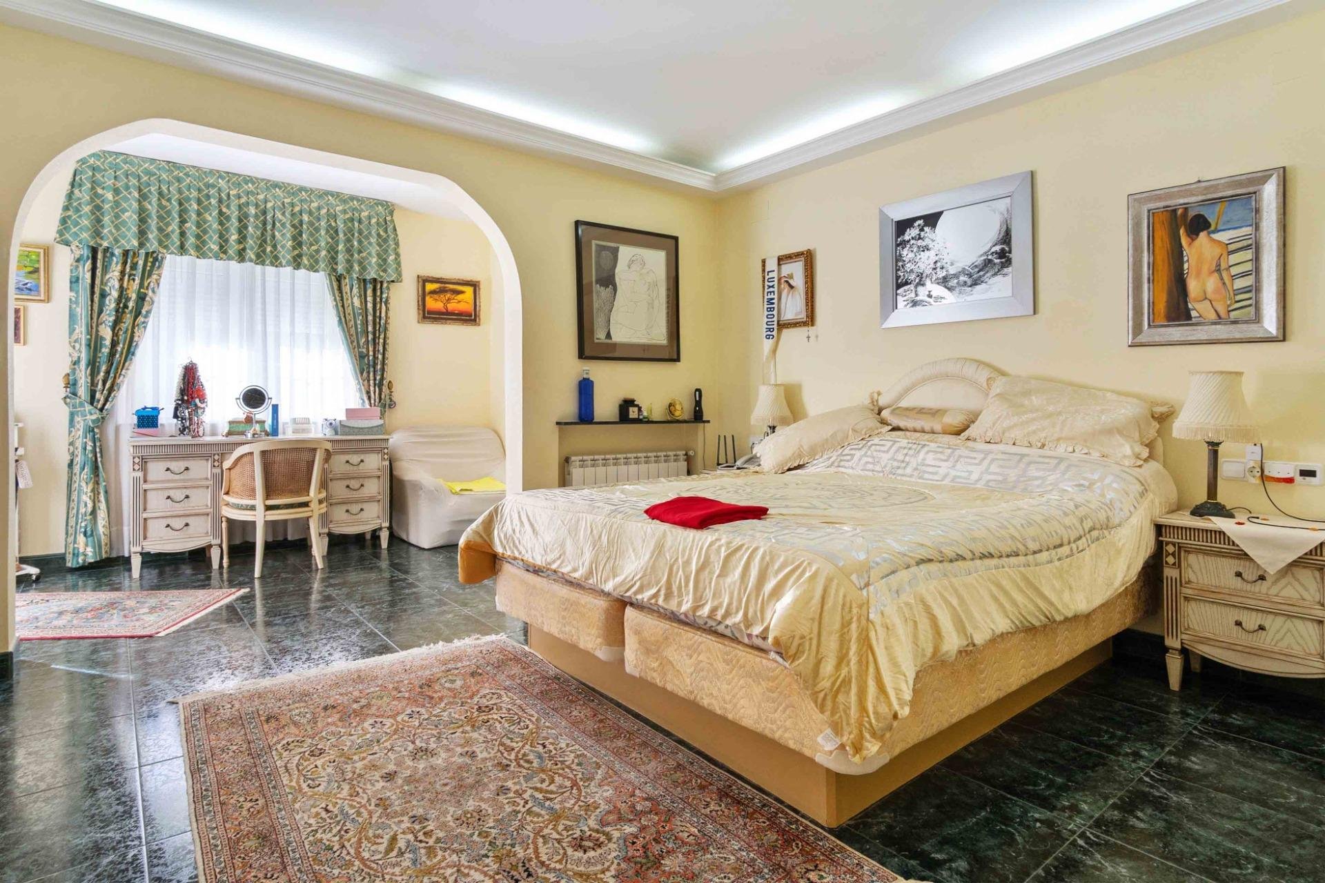 Villa en Cabo Roig, Alicante, España 3 dormitorios, 340 m2 No. 112975