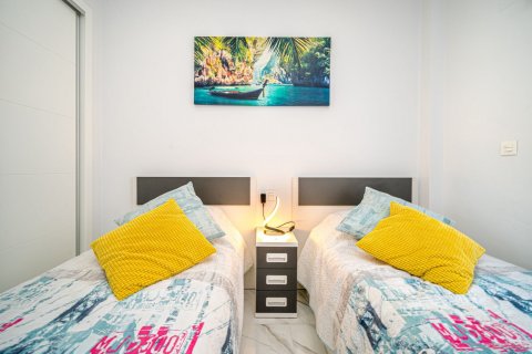 Продажа виллы Сьюдад Кесада, Аликанте, Испания 3 спальни, 120м2 №117259 - фото 15
