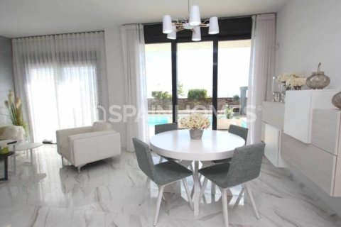 Villa till salu i San Miguel de Salinas, Alicante, Spanien 3 sovrum, 144 kvm. Nr. 48775 - foto 13