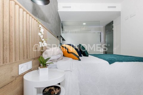 Villa till salu i San Miguel de Salinas, Alicante, Spanien 3 sovrum, 144 kvm. Nr. 48775 - foto 21