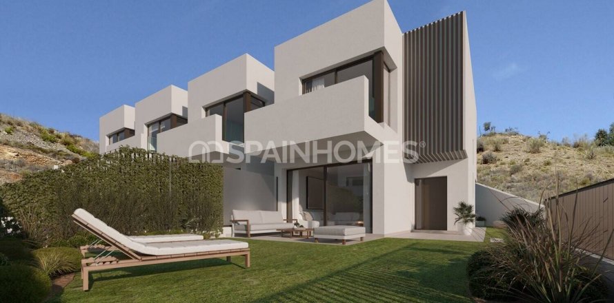 Villa Rincon de la Victoria, Malaga, Spānijā 4 istabas, 225 m2 Nr. 51791