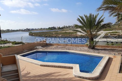 Villa for sale in Cartagena, Murcia, Spain 3 bedrooms, 465 sq.m. No. 55986 - photo 11