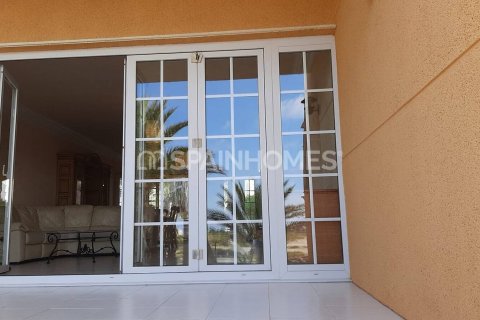 Villa for sale in Cartagena, Murcia, Spain 3 bedrooms, 465 sq.m. No. 55986 - photo 6