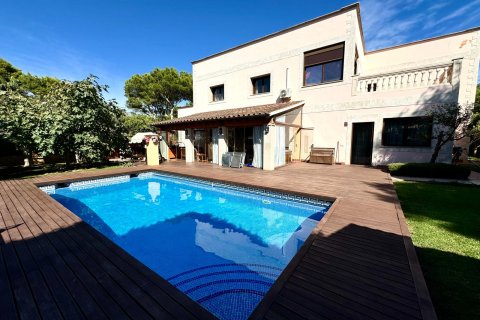Villa for sale El Toro, Mallorca, Spain 5 bedrooms, 355 sq.m. No. 111979 - photo 1