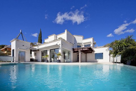 Villa en venta Bendinat, Mallorca, España 5 dormitorios, 685 m2 No. 112043 - foto 2