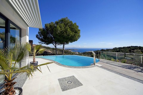 Villa en venta Bendinat, Mallorca, España 5 dormitorios, 685 m2 No. 112043 - foto 1