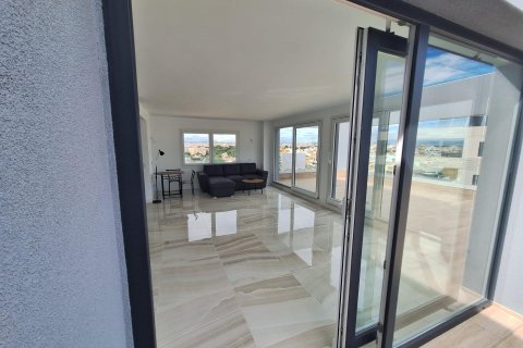 Penthouse for sale Torrevieja, Alicante, Spain 1 bedroom, 97 sq.m. No. 109487 - photo 2