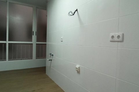 Apartment for sale Torrevieja, Alicante, Spain 2 bedrooms, 120 sq.m. No. 109486 - photo 10
