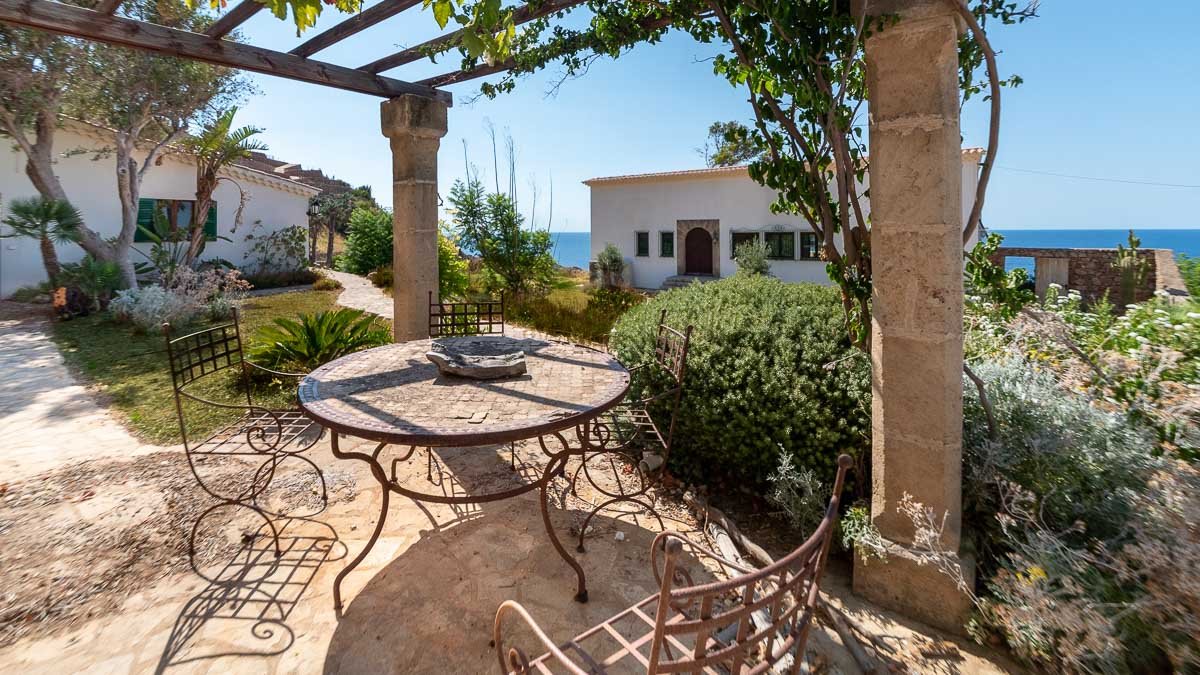 Finca a Banyalbufar, Mallorca, Spagna 5 camere da letto, 364 mq. N° 99920