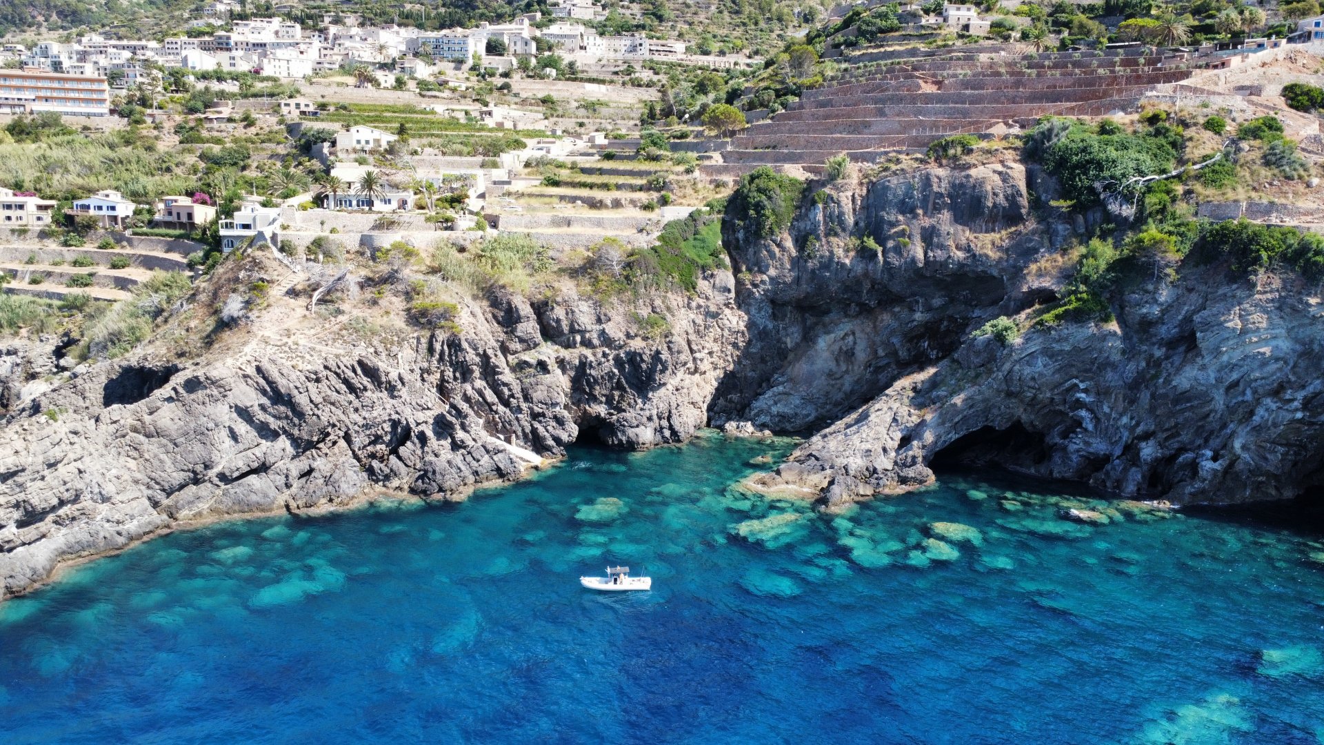 Finca a Banyalbufar, Mallorca, Spagna 5 camere da letto, 364 mq. N° 99920