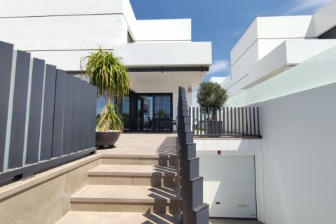 Villa zum Verkauf Dolores, Alicante, Spanien 3 Schlafzimmer,  Nr. 114365 - Foto 2