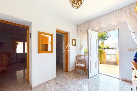 Villa for sale Pinar De Campoverde, Alicante, Spain 6 bedrooms, 379 sq.m. No. 114609 - photo 2