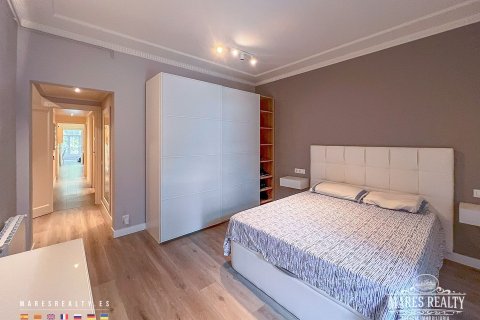 Dzīvoklis pārdošanā Barcelona, Spānijā 3 istabas, 123 m2 Nr. 91154 - attēls 9