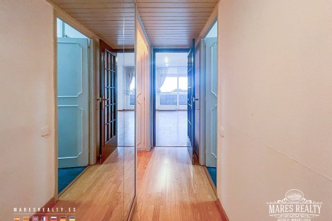 Apartment for sale Barcelona, Spain 4 bedrooms, 140 sq.m. No. 91152 - photo 17
