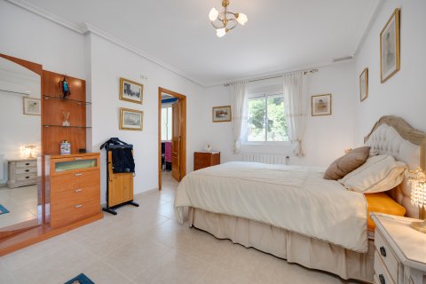 Villa till salu Aspe, Alicante, Spanien 5 sovrum, 352 kvm. Nr. 115166 - foto 14