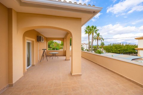 Villa till salu Aspe, Alicante, Spanien 5 sovrum, 352 kvm. Nr. 115166 - foto 28