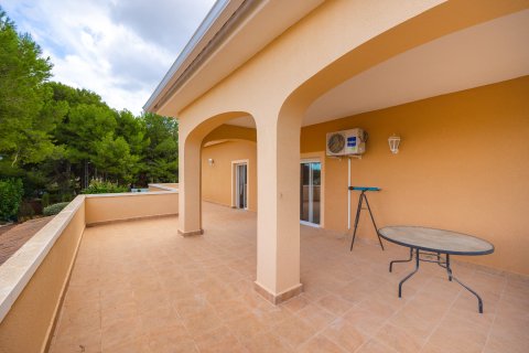 Villa till salu Aspe, Alicante, Spanien 5 sovrum, 352 kvm. Nr. 115166 - foto 29