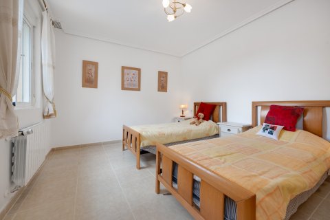 Villa till salu Aspe, Alicante, Spanien 5 sovrum, 352 kvm. Nr. 115166 - foto 19